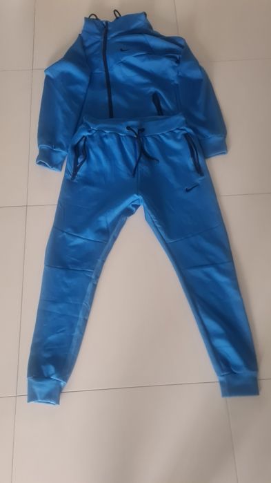 Trening nike,  mărimea L