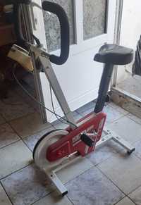 Bicicletă fitness