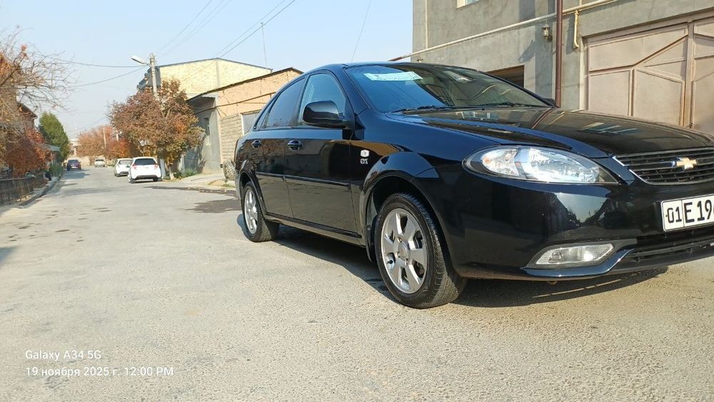 Lasetti avtomat 2022 yil toza