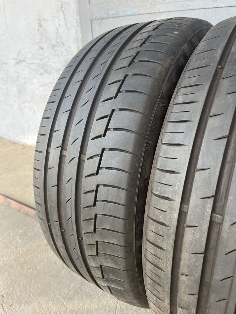 2 бр. летни гуми 235/45/19 Continental DOT 0419 5+ mm