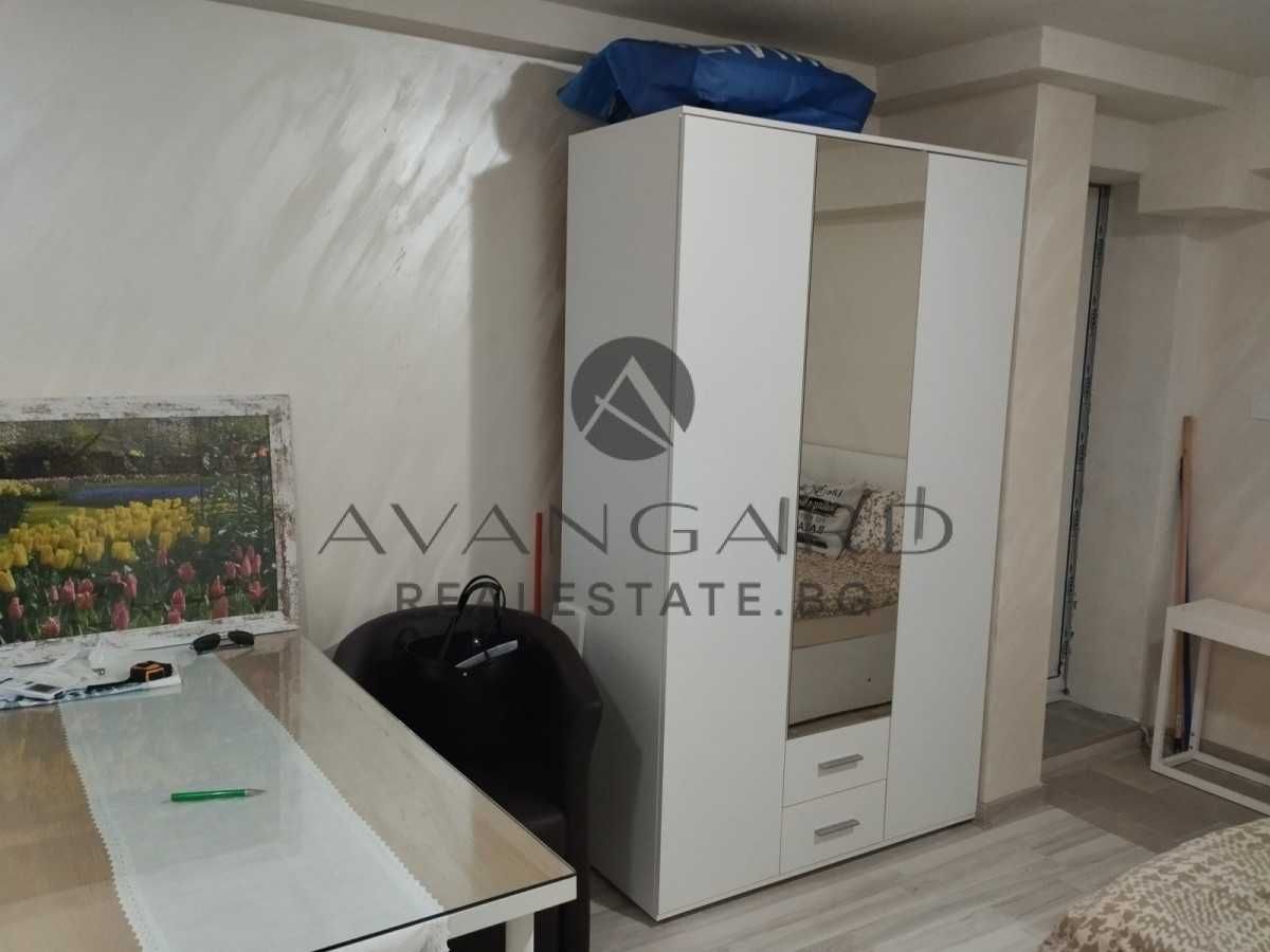 Продава се Едностаен апартамент в Пловдив, Център - 25 кв.м за 1854 €/кв.м - Снимка #3