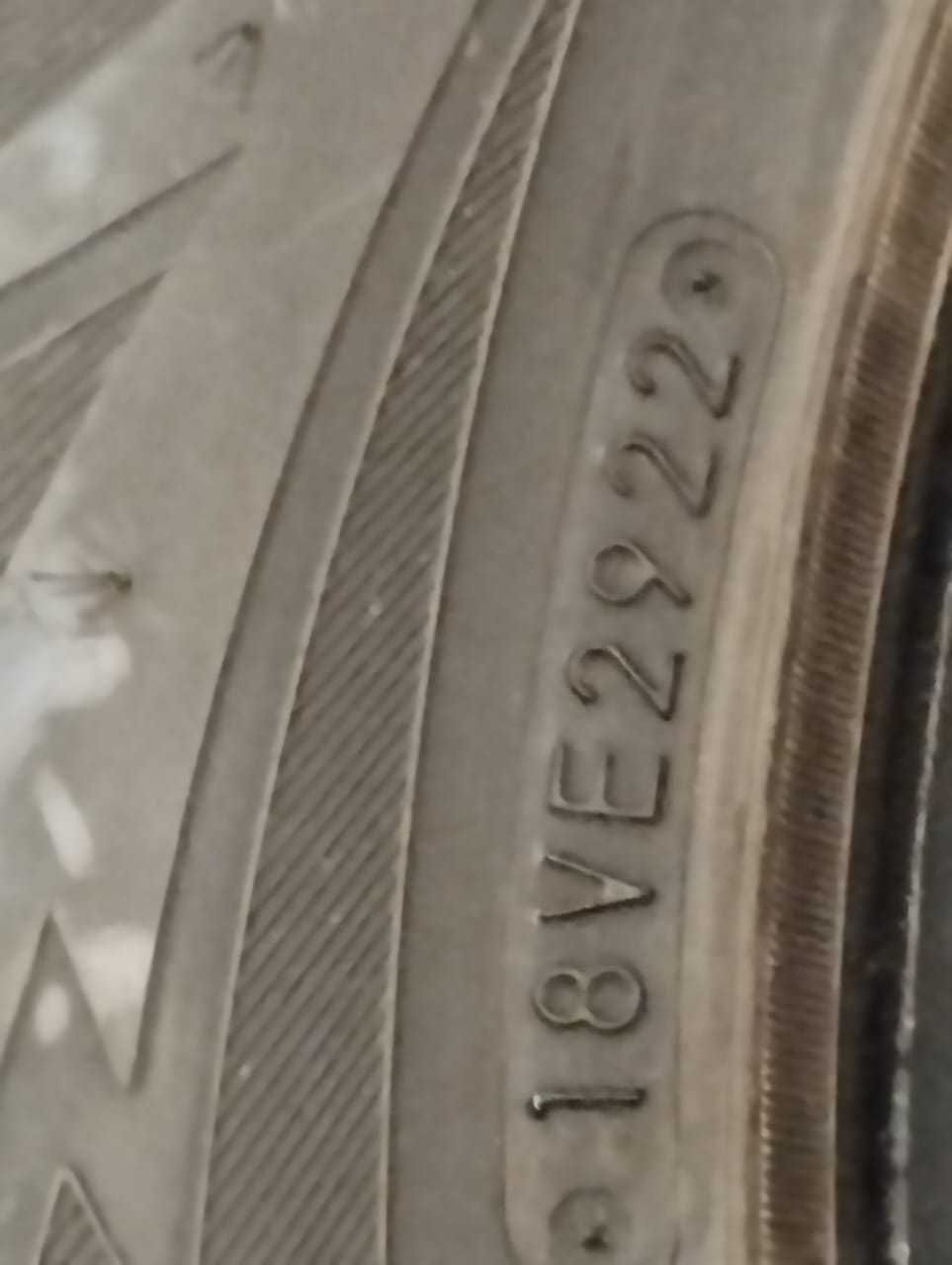 Зимние шины TOYO OBSERVE GSI6 (OBGS6) 235/60 R18 107H