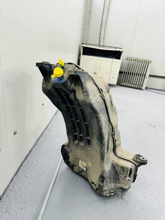 Rezervor AdBlue cu pompă Audi Q7 4M 3.0TDI