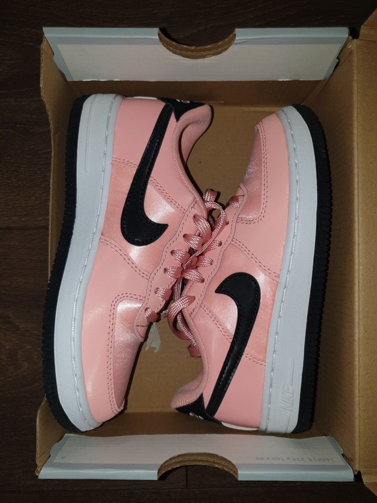 NOI Nike AF1/Air Force 1 Bleached Coral EU29,5