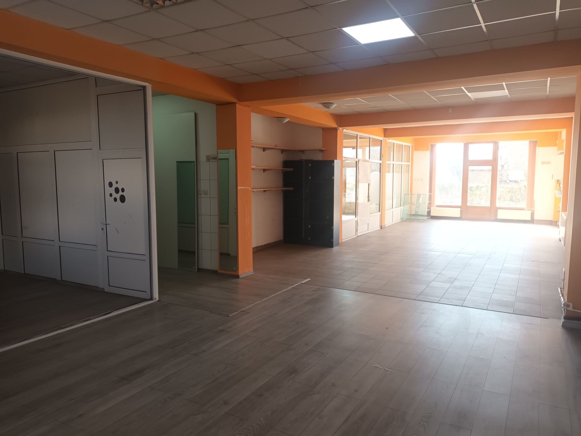 Spatiu Comercial 190 mp
