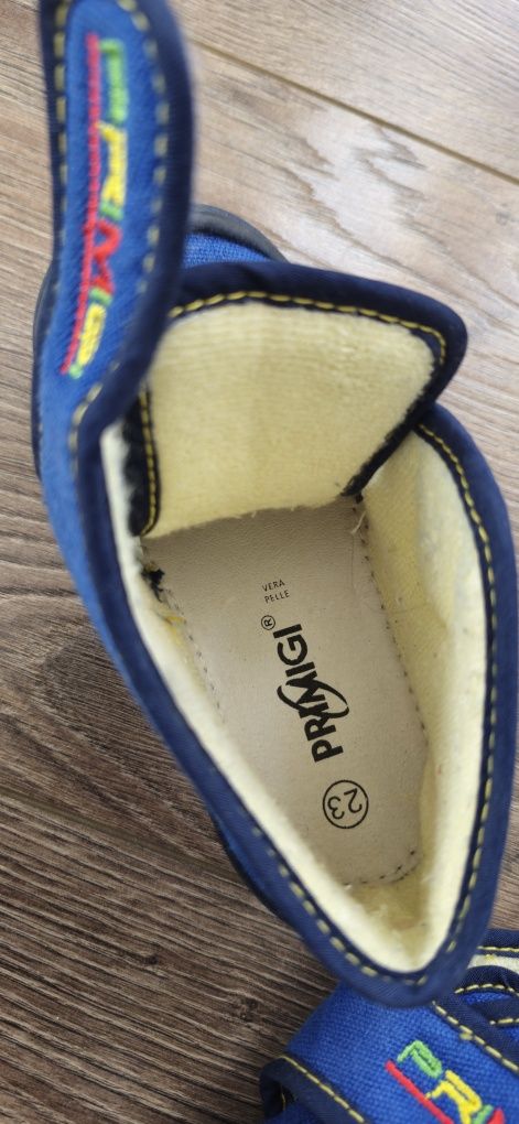 Adidas футбол зала 38,  Decathlon 34, Hunter 30
