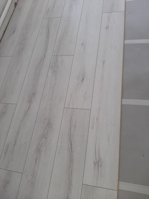 Укладка ламината / наливной пол