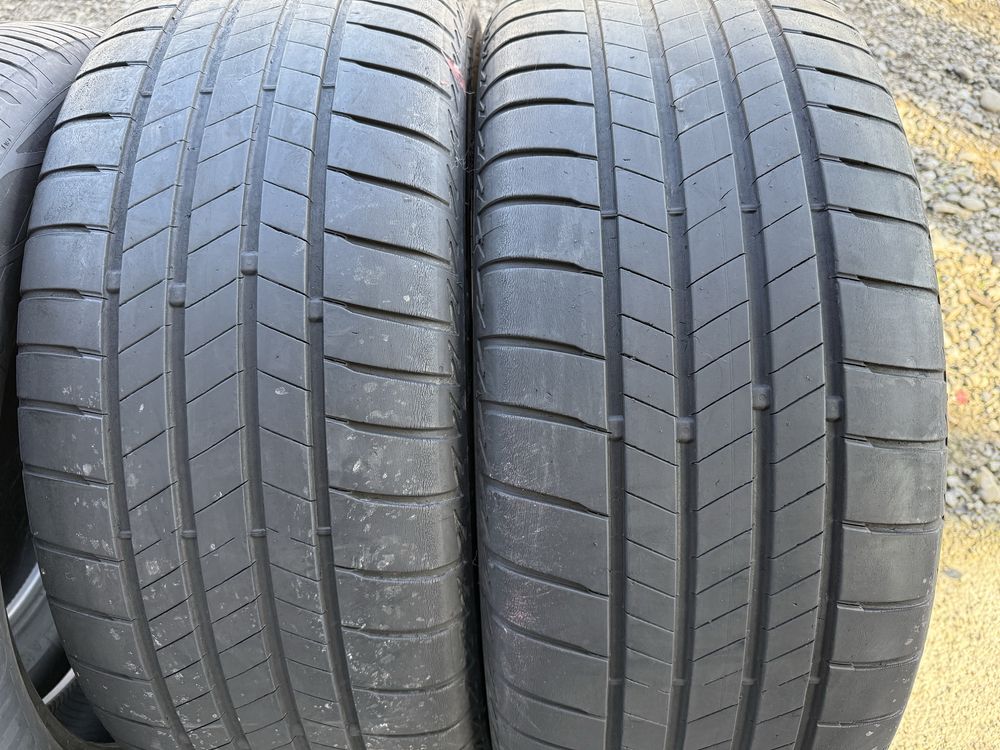 235/55 R18 CONTINENTAL + BRIDGESTONE anvelope second vara