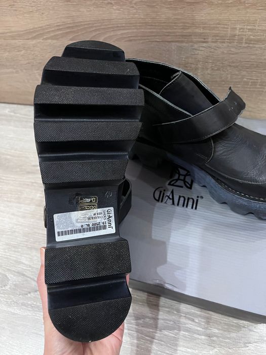 Боти Gianni естествена кожа