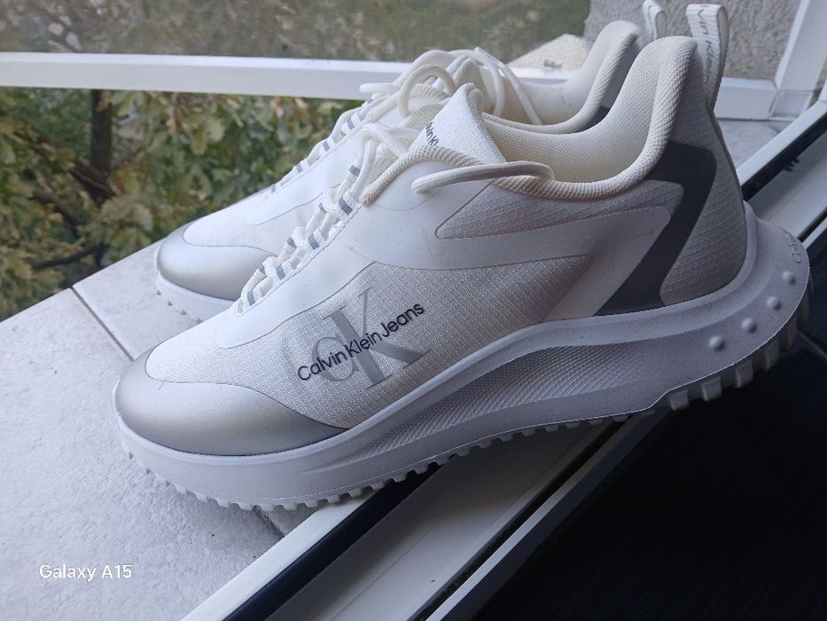 Vand adidași Calvin Klein