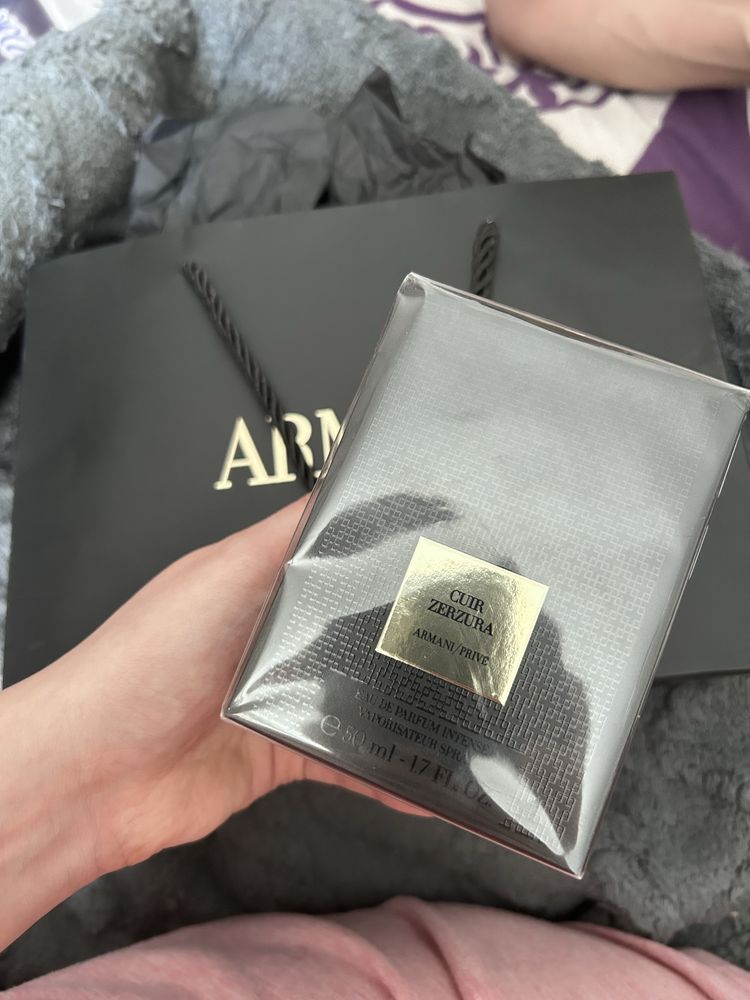 Armani cuir zerzura