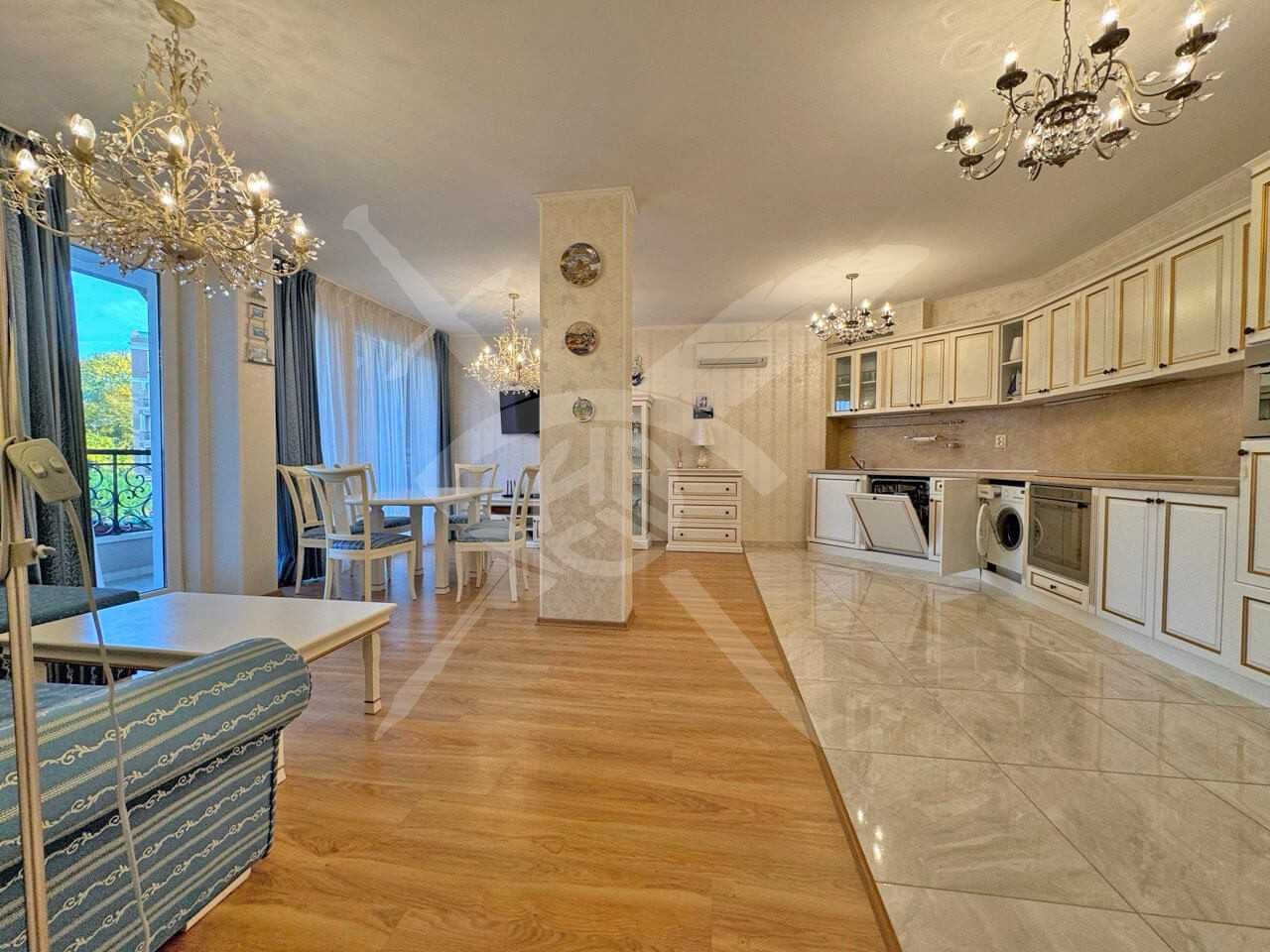 Продава се Тристаен апартамент в к.к. Слънчев бряг - 118 кв.м за 1568 €/кв.м - Снимка #9