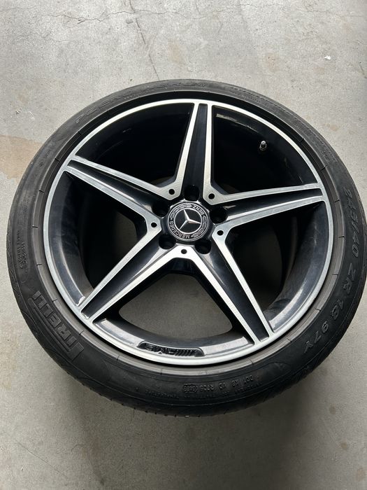 Anvelope vara 225/45/18 245/40/18