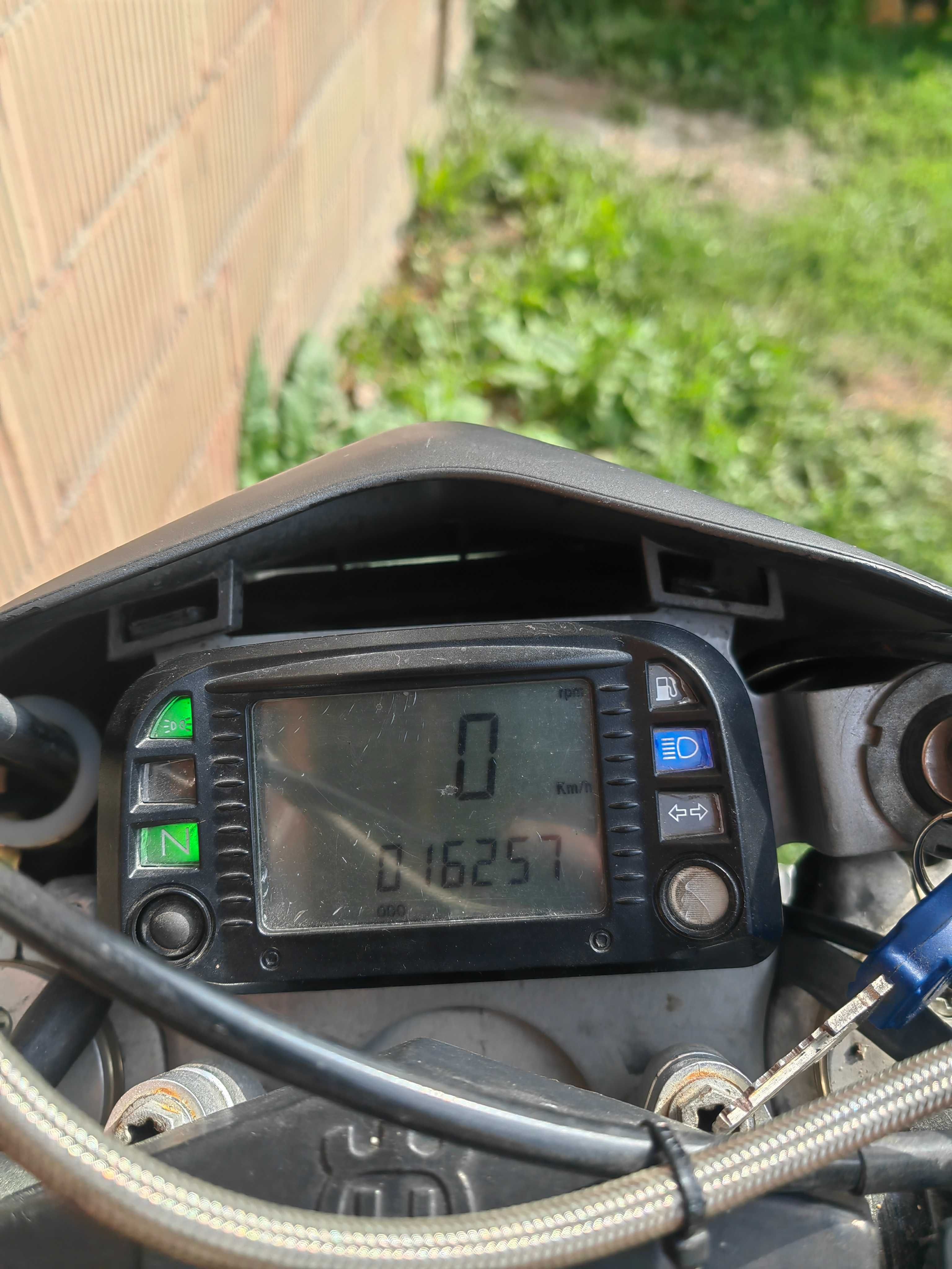 Husqvarna sm 610ie