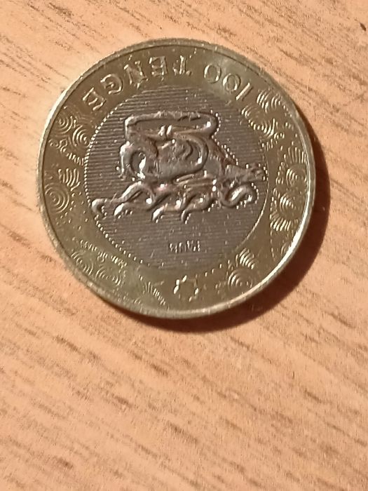 Срочно, продам редкую манету 100 тенге