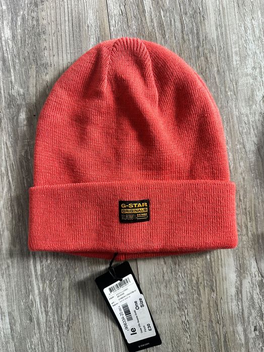 Шапки Г - стар Нови