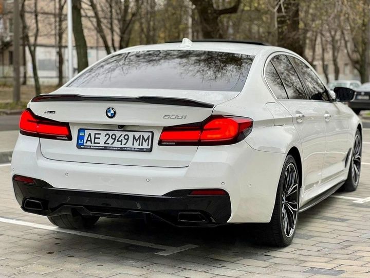 BMW G30 G31 M пакет 5 серия БМВ броня дифузьор M performance и др