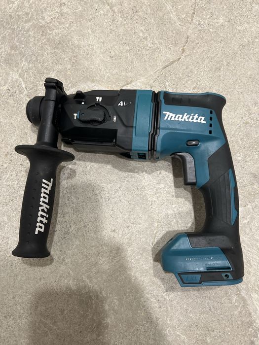 Makita DHR182Z ciocan rotopercutor si demolator cu acumulator 18 V