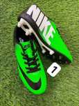 Crampoane fotball