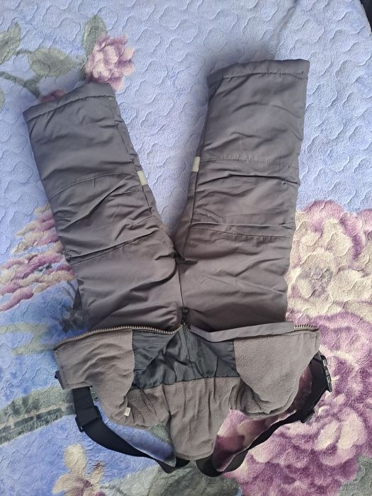 Продам детскую куртку