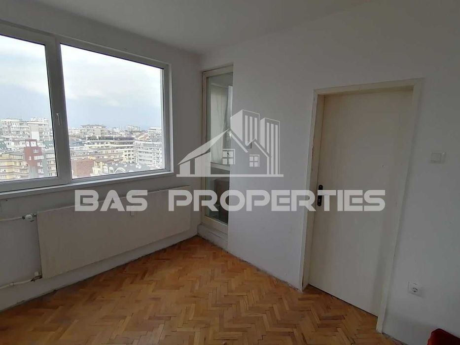 Продава се Двустаен апартамент в София, Център - 89 кв.м за 2956 €/кв.м - Снимка #3