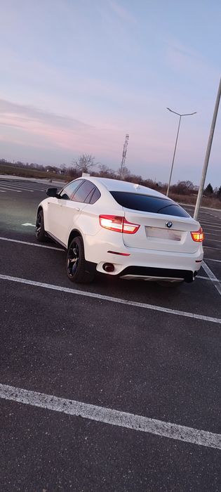 Vând Bmw x6 3.5d