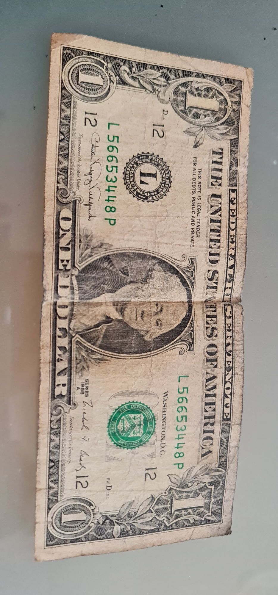 Vând bancnota 1 dolar 1988 seria A