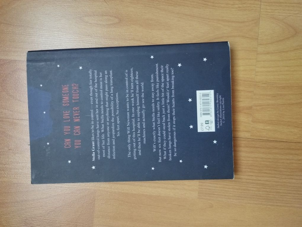 Книга на английском Five feet apart