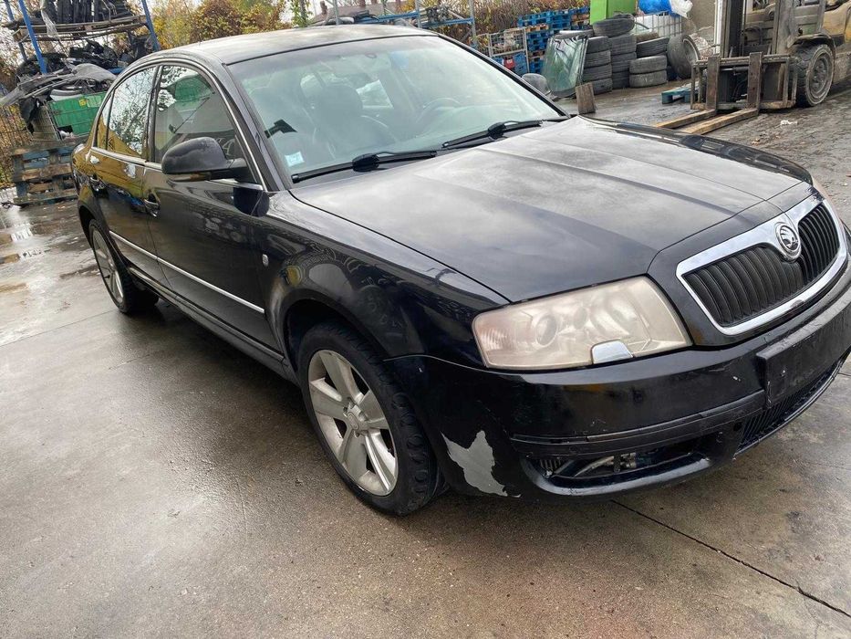 dezmembrez skoda superb 1 2.5 tdi automata cod motor BDG/grila superb
