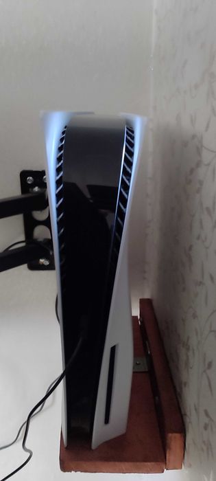 Playstation 5 в идеальном состоянии