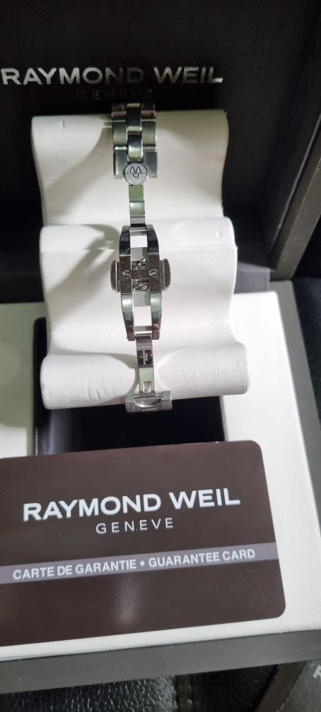 Дамски часовник Raymond Weil 9460-ST-00308