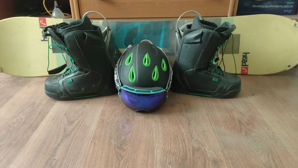 Сноуборд шлем ботинки