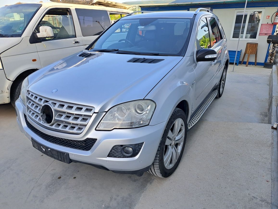 Мерцедес МЛ Mercedes ML 300 CDI W164 НА ЧАСТИ