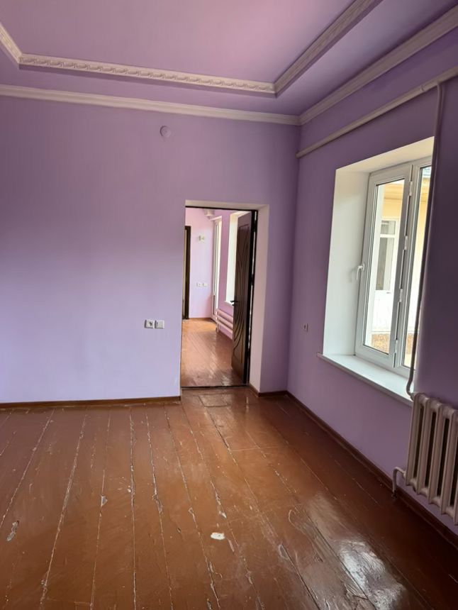 Usta shirin uchastka sotiladi srochna