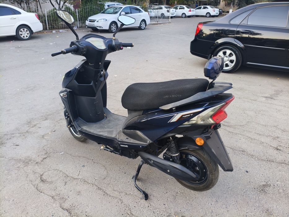 Электроскутер запас хода до 90км