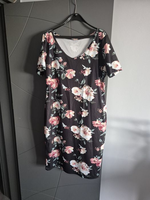 Дамски дрехи 2,3 хл