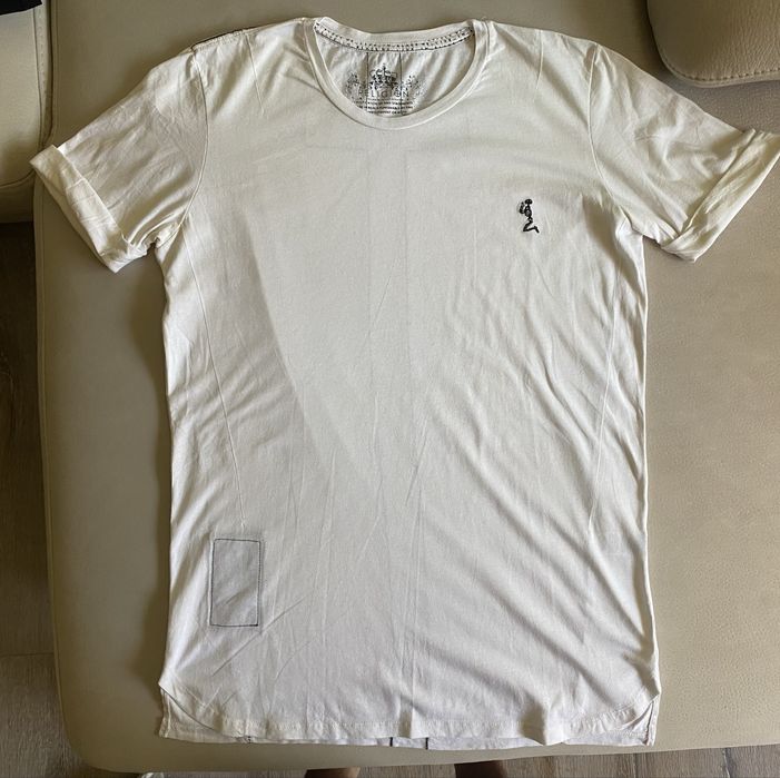 Replay, Hilfiger Denim, Religion