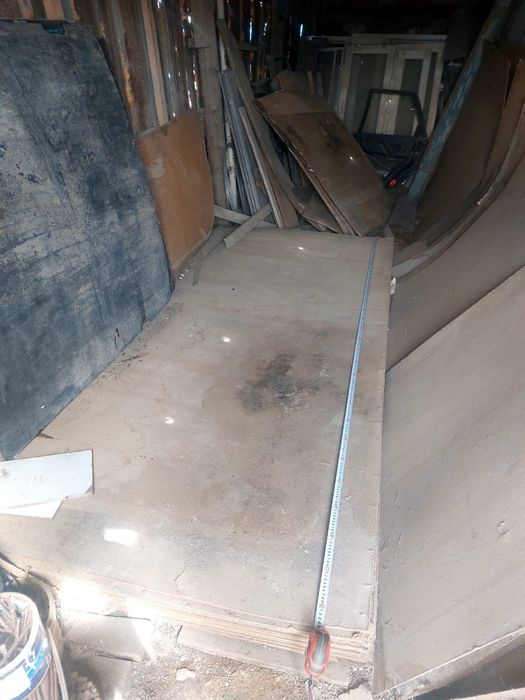 Продам Фанера Двп б/у. Есть целые и половины. Самовывоз. Адрес Томарлы