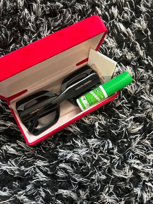 Оригинални дамски слънчеви очила Carolina Herrera ,чисто нови.