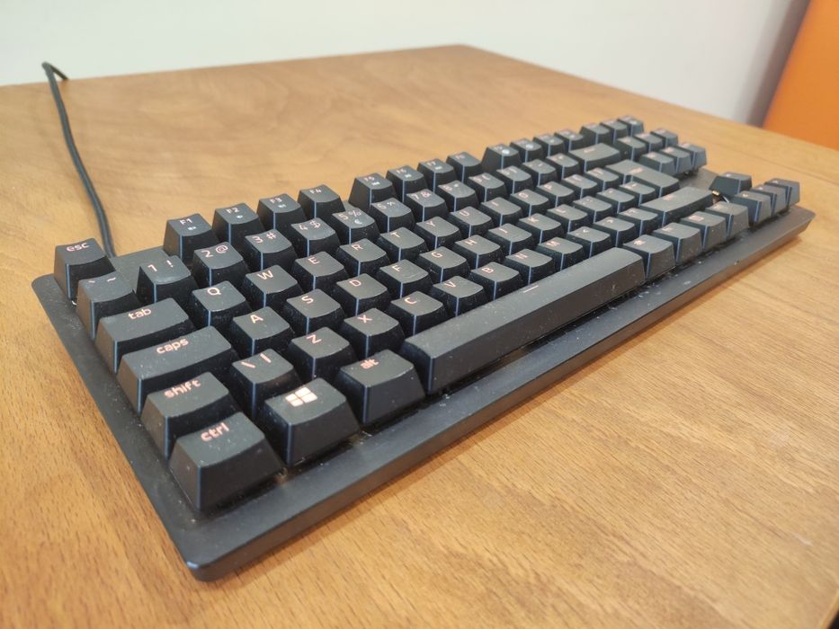 Razer Huntsman tournament edition механична клавиатура