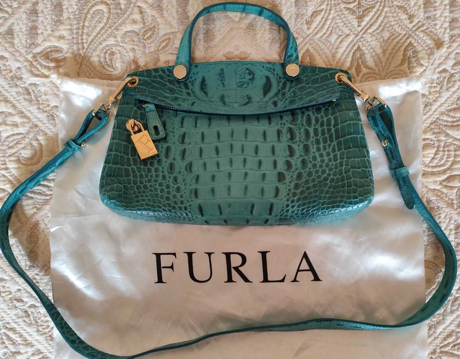 Чанта Furla в зелен цвят