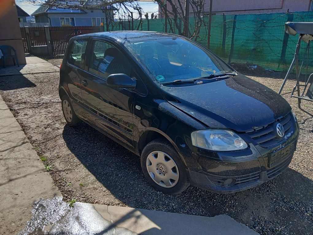 Dezmembrez Piese Vw Fox din 2005