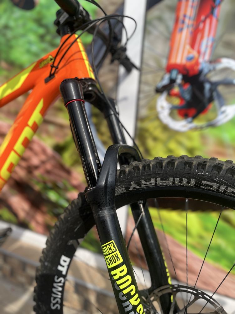 Giant reign 27.5/L/AL