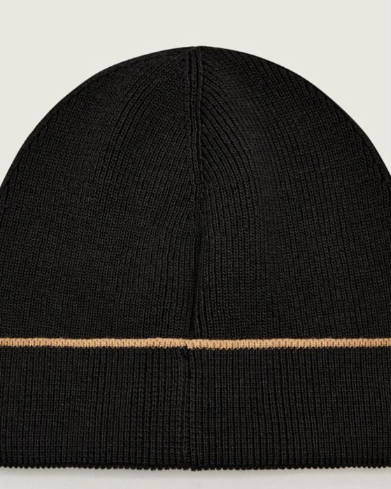 Мъжки коплект шапка и шал Hugo Boss