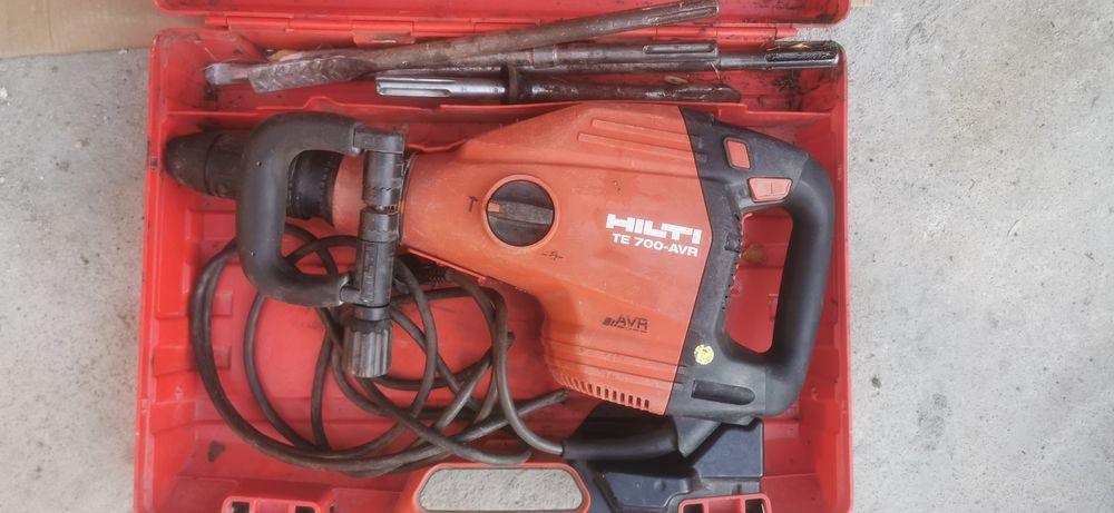 Къртач HIlTI TE 700-AVR SDS Max