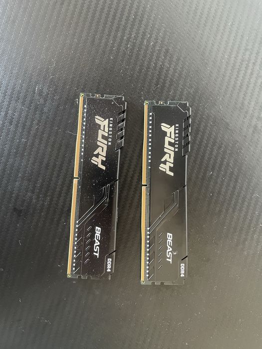 Kit 16GB RAM DDR4 3200MHz Kingston Fury Beast
