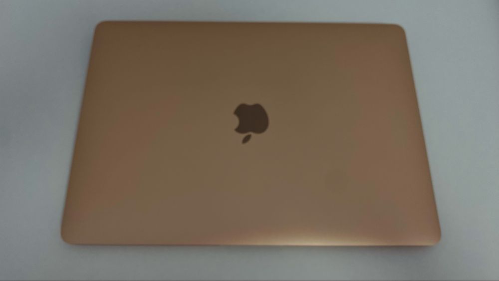 Ноутбук Apple MacBook Air 13 2020