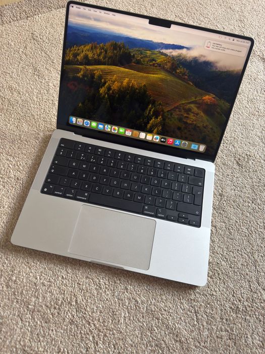 Laptop macbook pro m3 2023