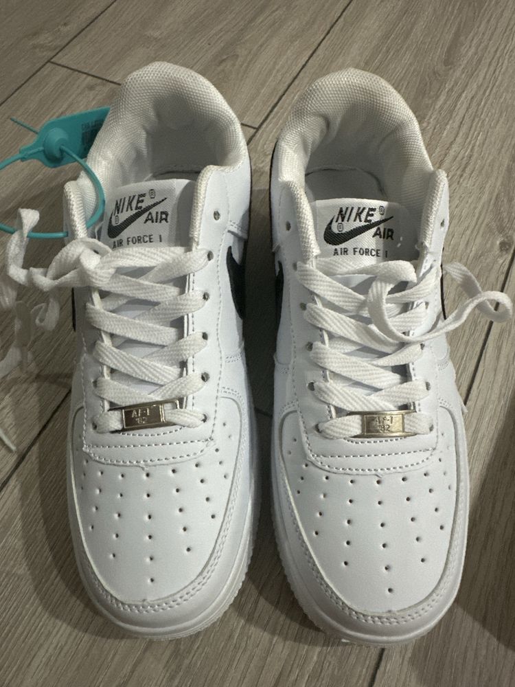 Nike air force low barbati
