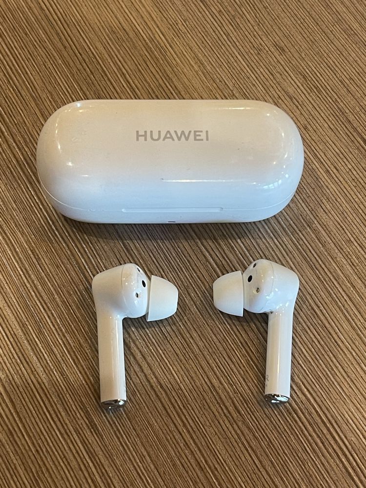 Casti Huawei FreeBuds 3i